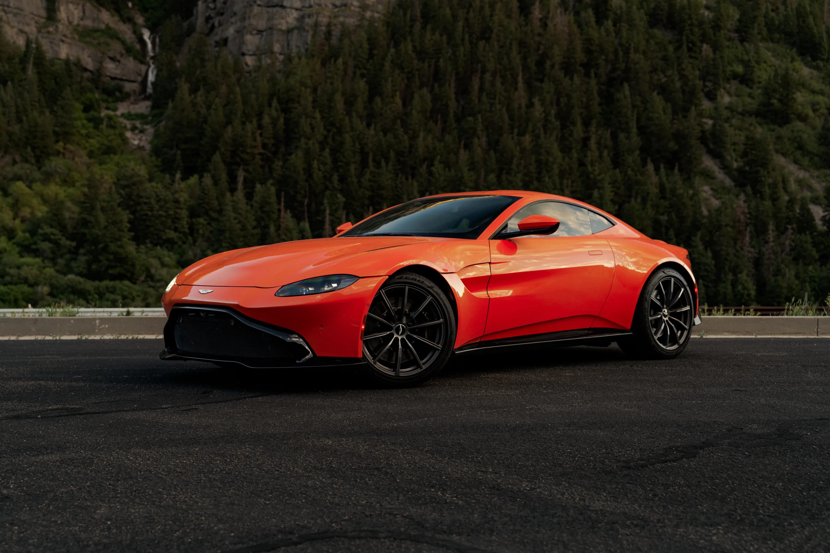 Aston Martin Vantage