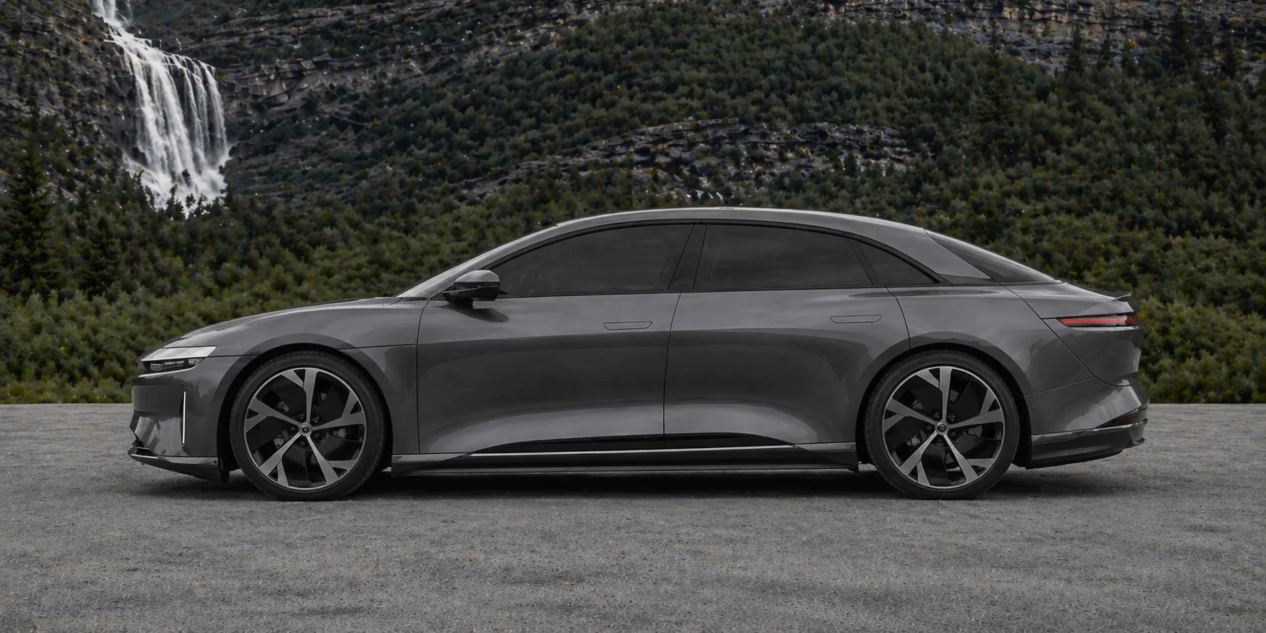 Lucid Air Touring